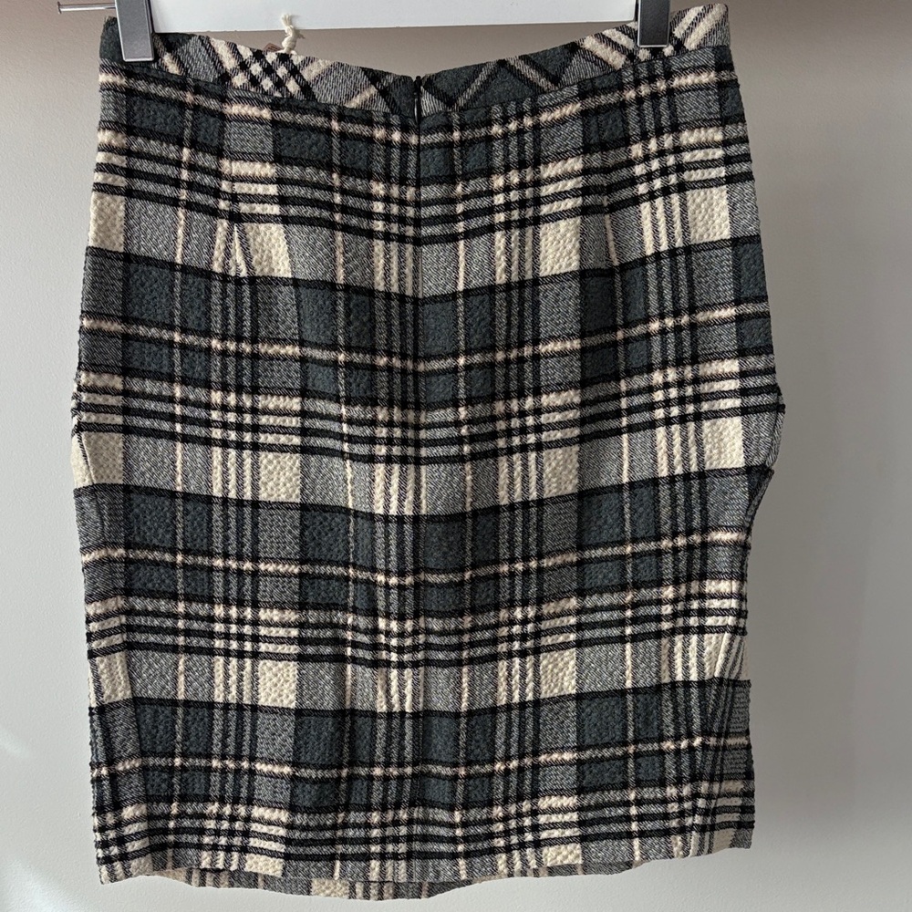 See By Chloe Black and Cream Plaid A-Line Skirt - Picture 5 of 7